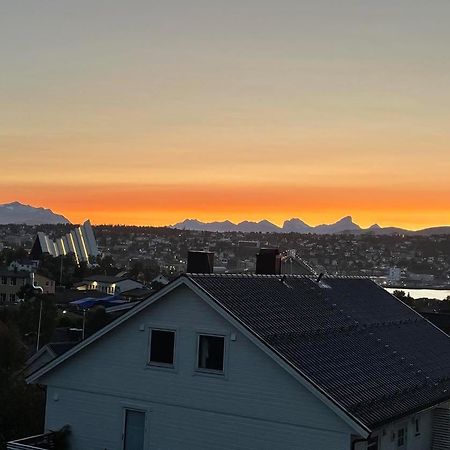 Sentral Og Koselig Leilighet Tromsø Eksteriør bilde