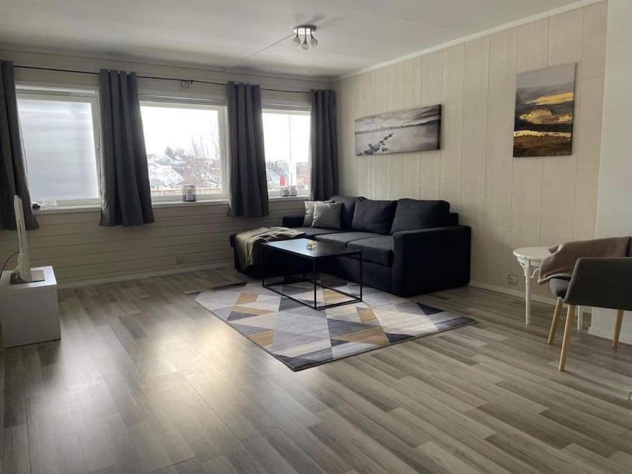 Sentral Og Koselig Leilighet Tromsø Eksteriør bilde